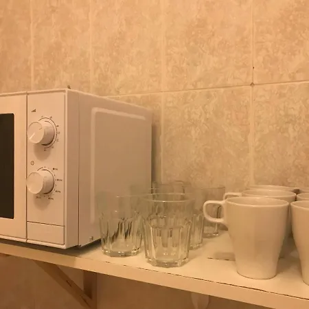 To Be بيت شباب كراكوفيا